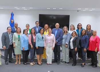 Comisión de Familia CD conversa con miembros de la Fao sobre proyectos de alimentación escolar y agricultura familiar