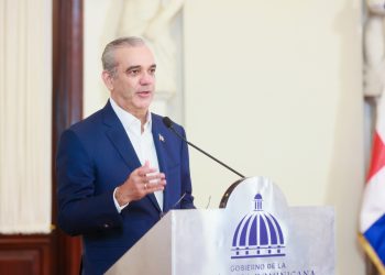 Presidente Abinader lanza Eficompras, primera tienda virtual del Estado dominicano para agilizar las compras públicas por debajo del umbral