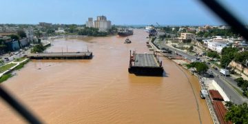 Puente flotante será cerrado por dos horas este sábado