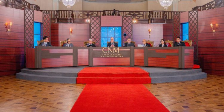 Consejo Nacional de la Magistratura pospone reunión de deliberación debido a compromisos en la agenda del presidente Luis Abinader